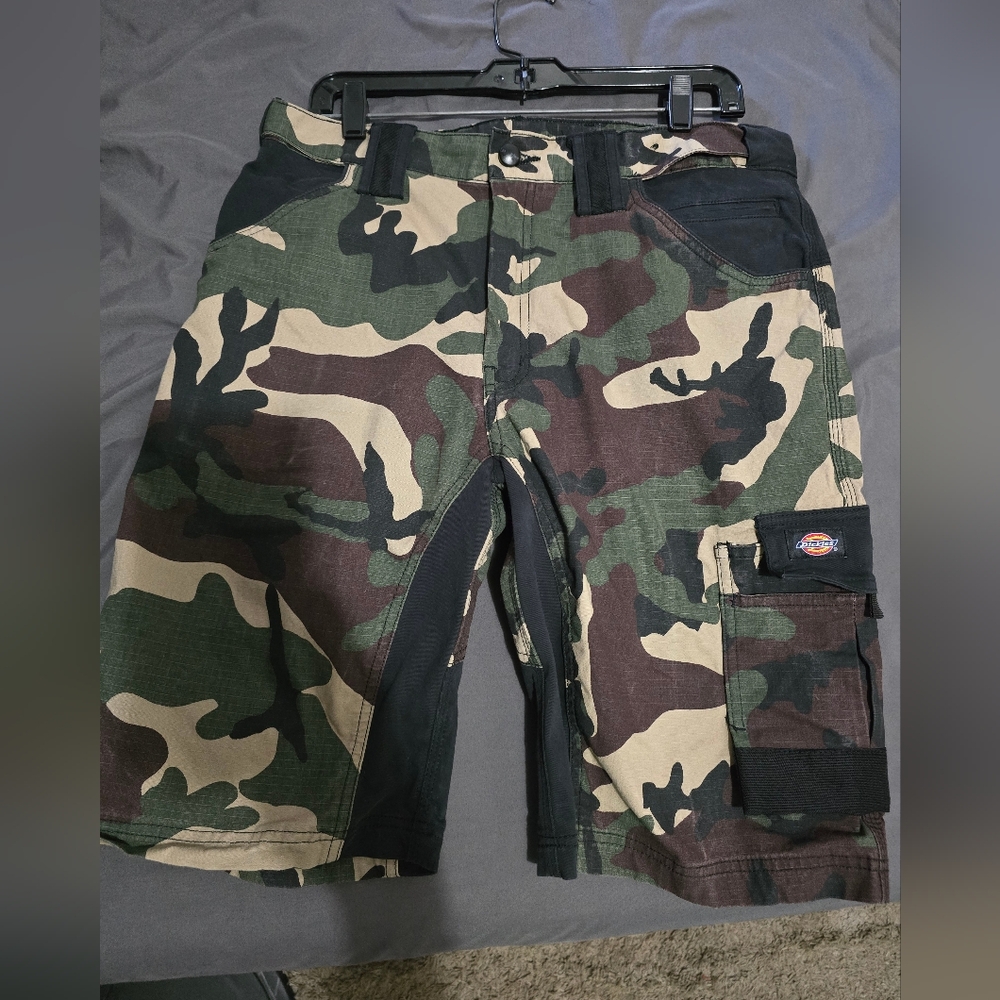 men's Dickies shorts